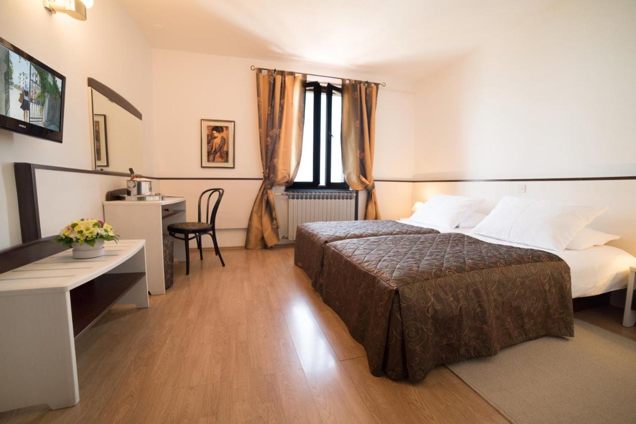 Hotel Kastel 크리크베니카 외부 사진
